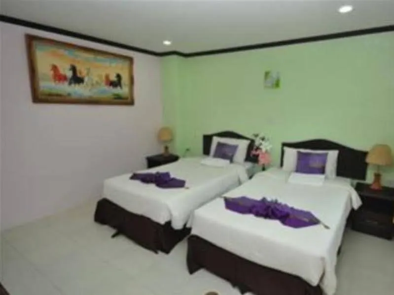 Hussin House Hotel Phi Phi Don